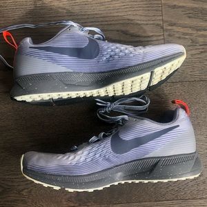 NIKE PEGASUS Shield Running Shoe